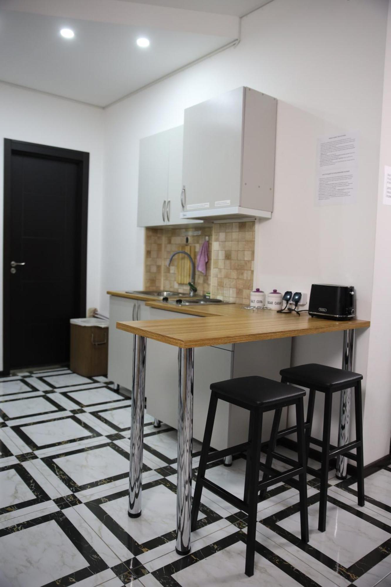 Hotel Graf T Тбилиси Екстериор снимка