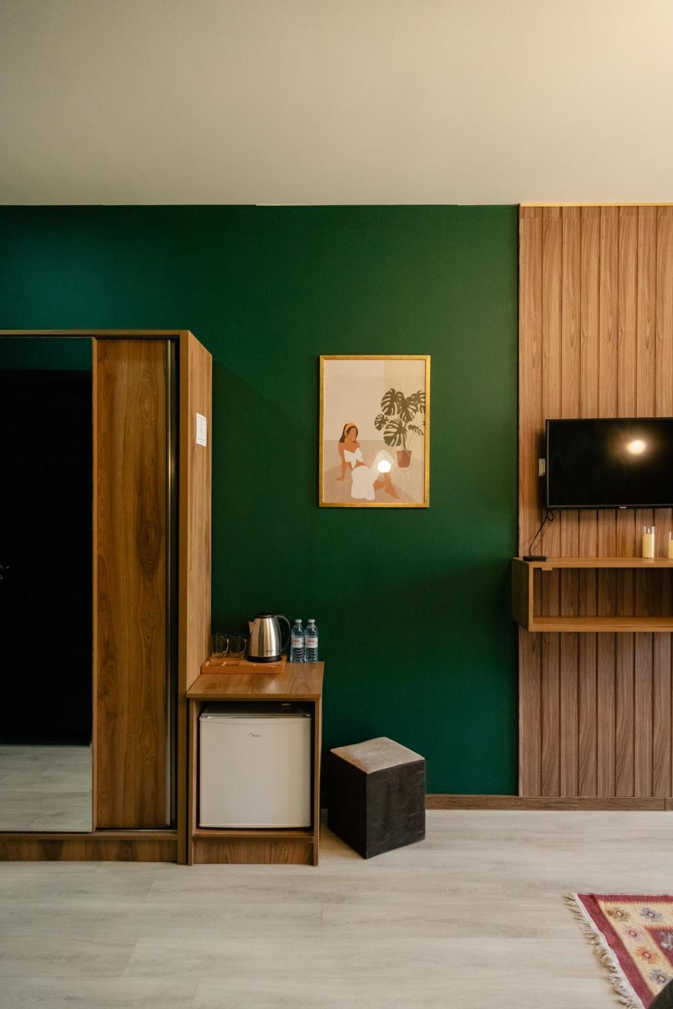 Hotel Graf T Тбилиси Екстериор снимка