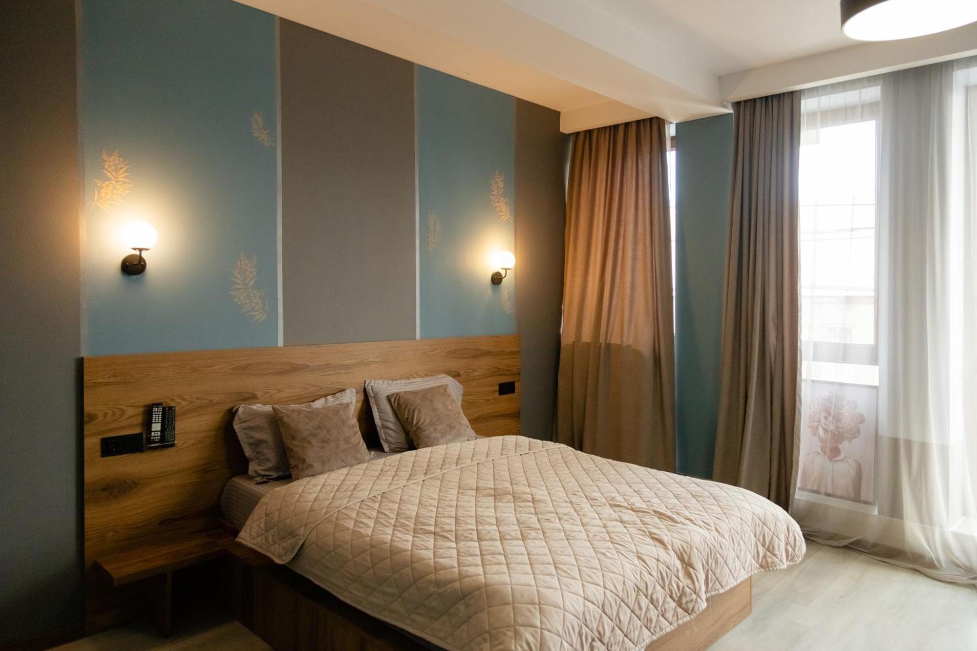 Hotel Graf T Тбилиси Екстериор снимка