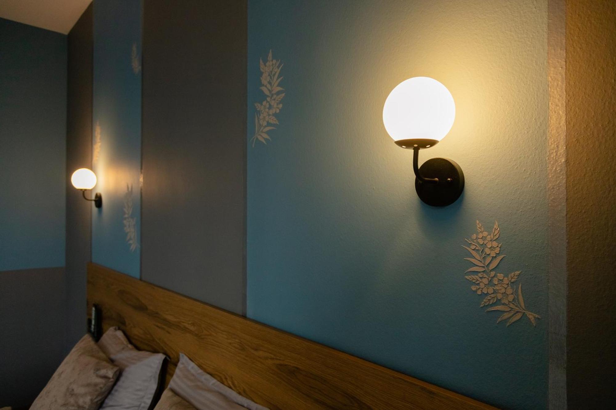 Hotel Graf T Тбилиси Екстериор снимка